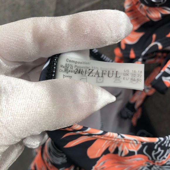 Zaful Floral Cut-Out Swim Dress Women 2X (16-18) Black Orange Floral Tie Back - Picture 3 of 10